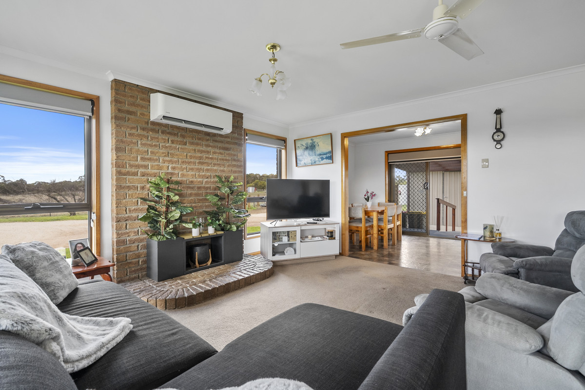 4 Burgess Street, Swansea, TAS, 7190 - Image 2