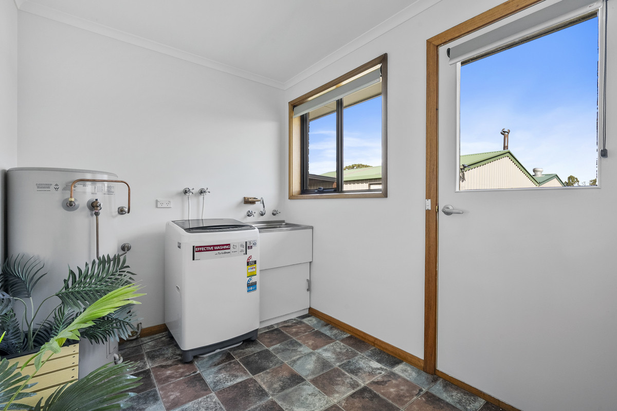 4 Burgess Street, Swansea, TAS, 7190 - Image 12