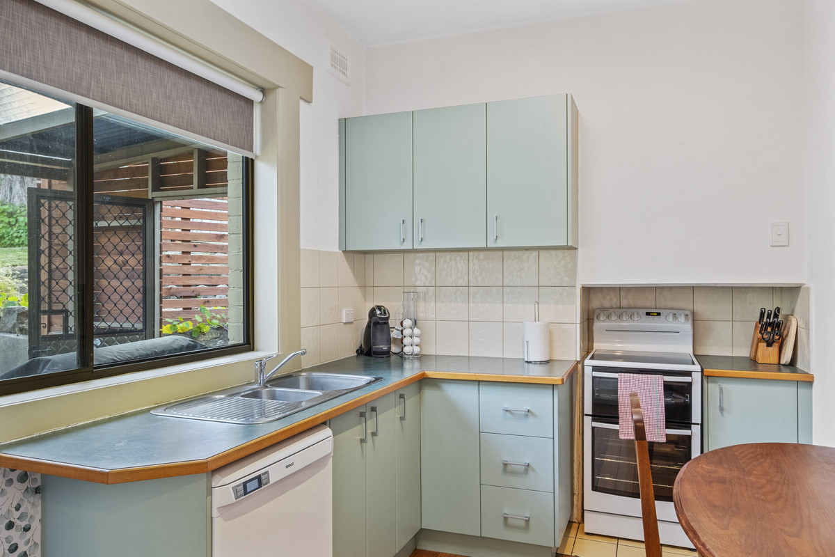 94 Letitia Street, North Hobart, TAS, 7000 - Image 12