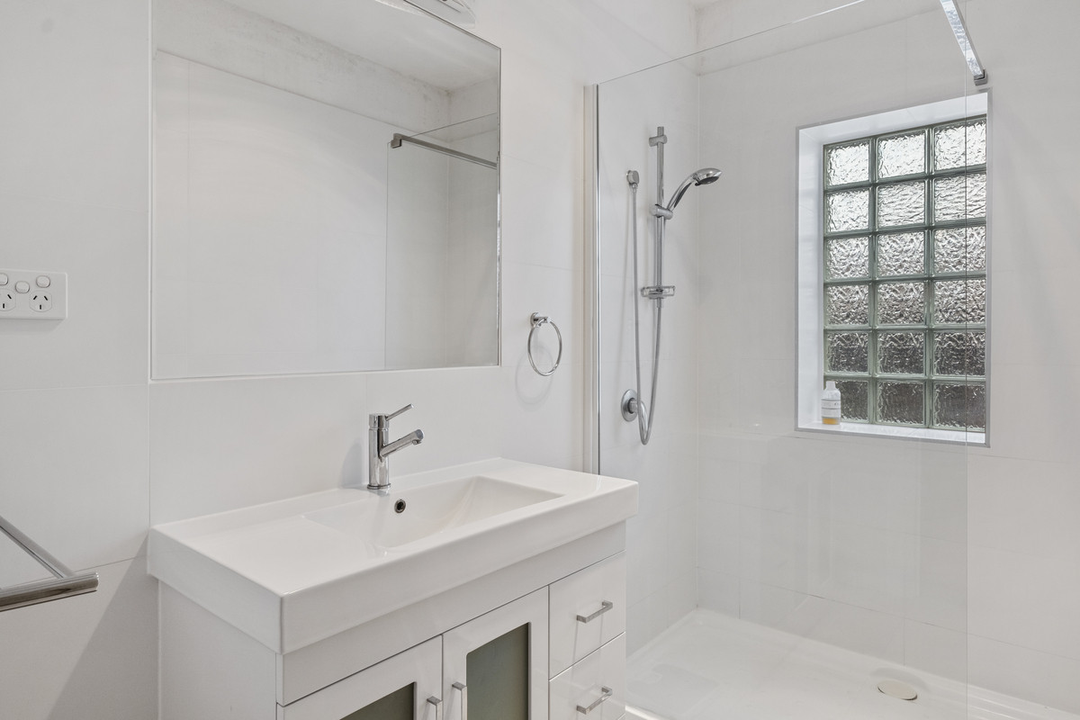 94 Letitia Street, North Hobart, TAS, 7000 - Image 16