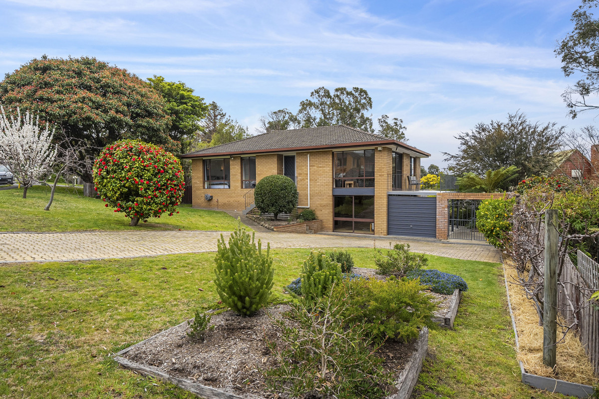 67 Crystal Downs Drive, Blackmans Bay, TAS, 7052 - Image 1