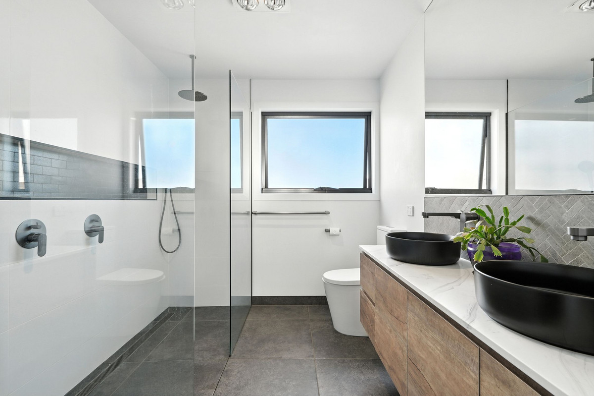 13 Danes Avenue, Rokeby, TAS, 7019 - Image 18