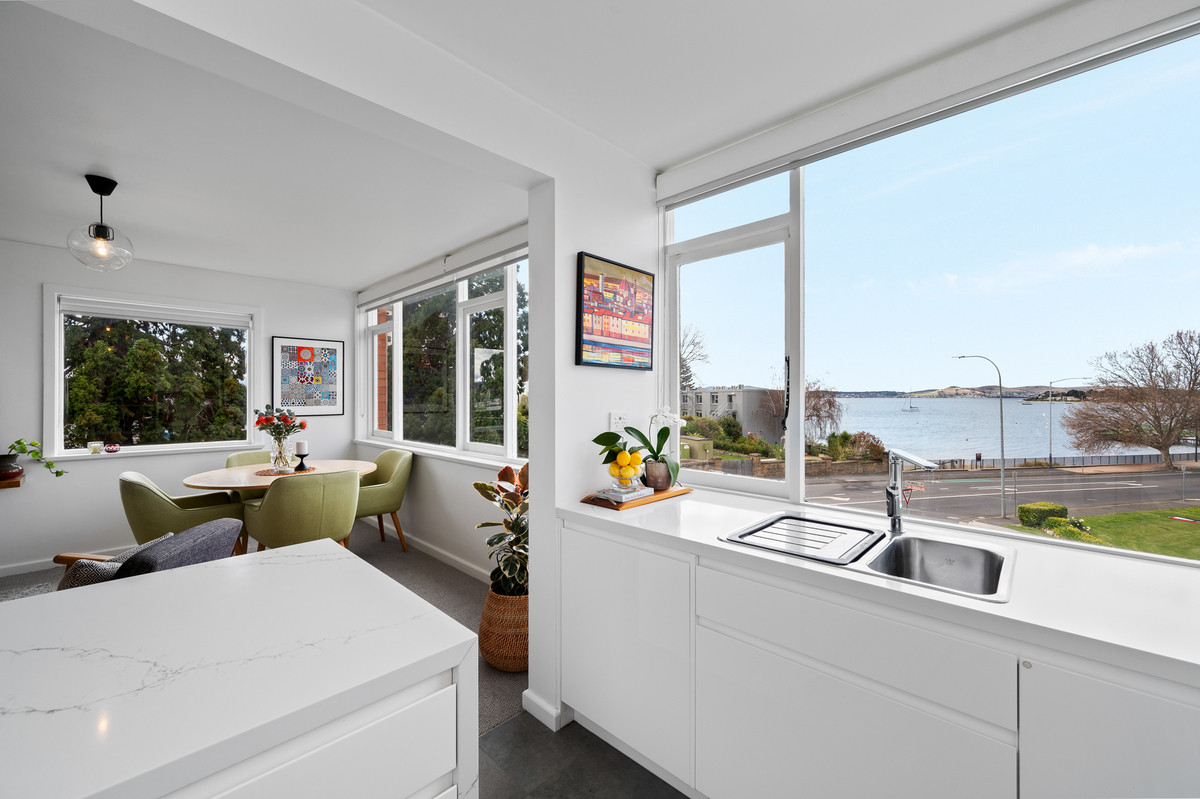 9/403 Sandy Bay Road, Sandy Bay, TAS, 7005 - Image 3
