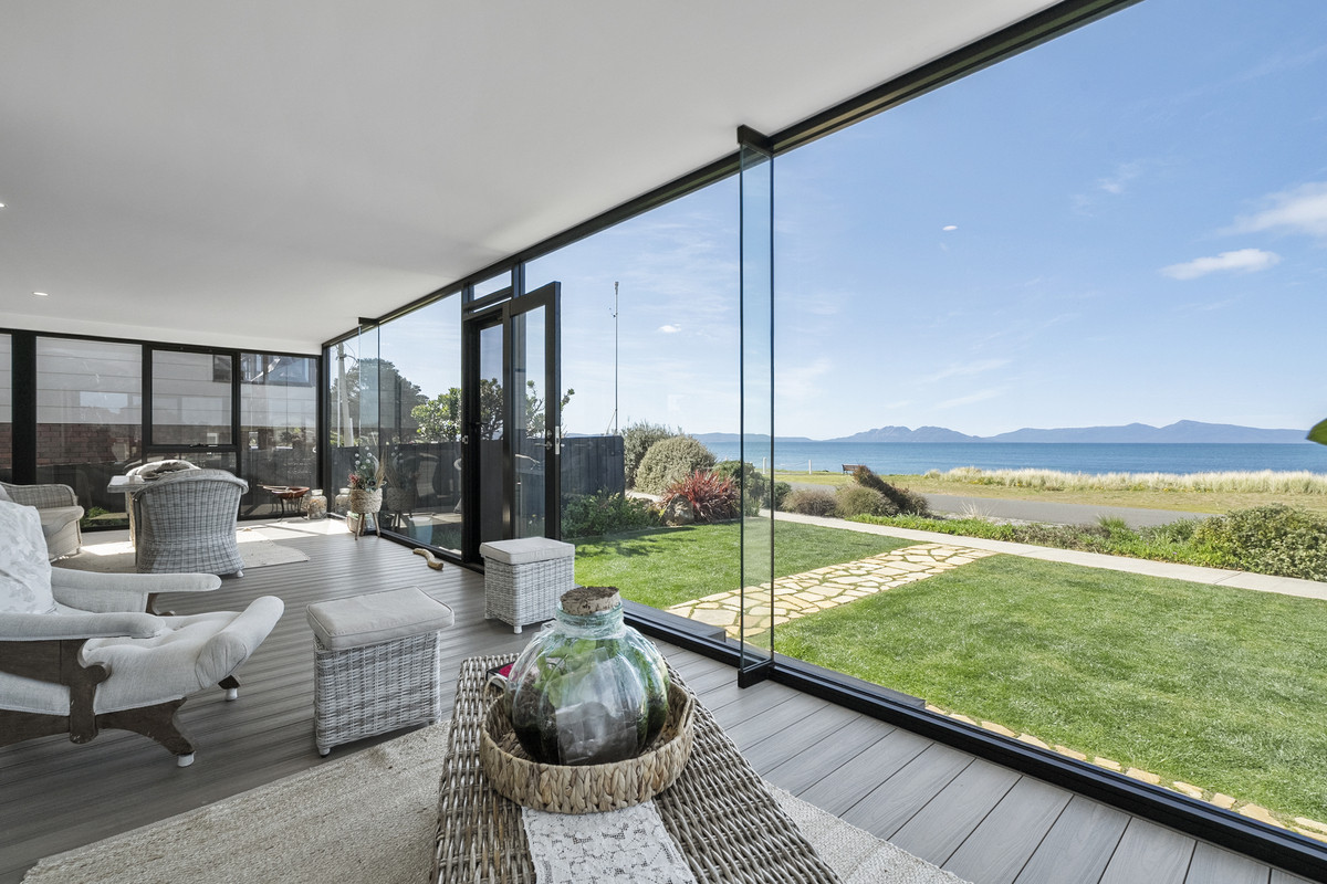 27 Esplanade, Swansea, TAS, 7190 - Image 1