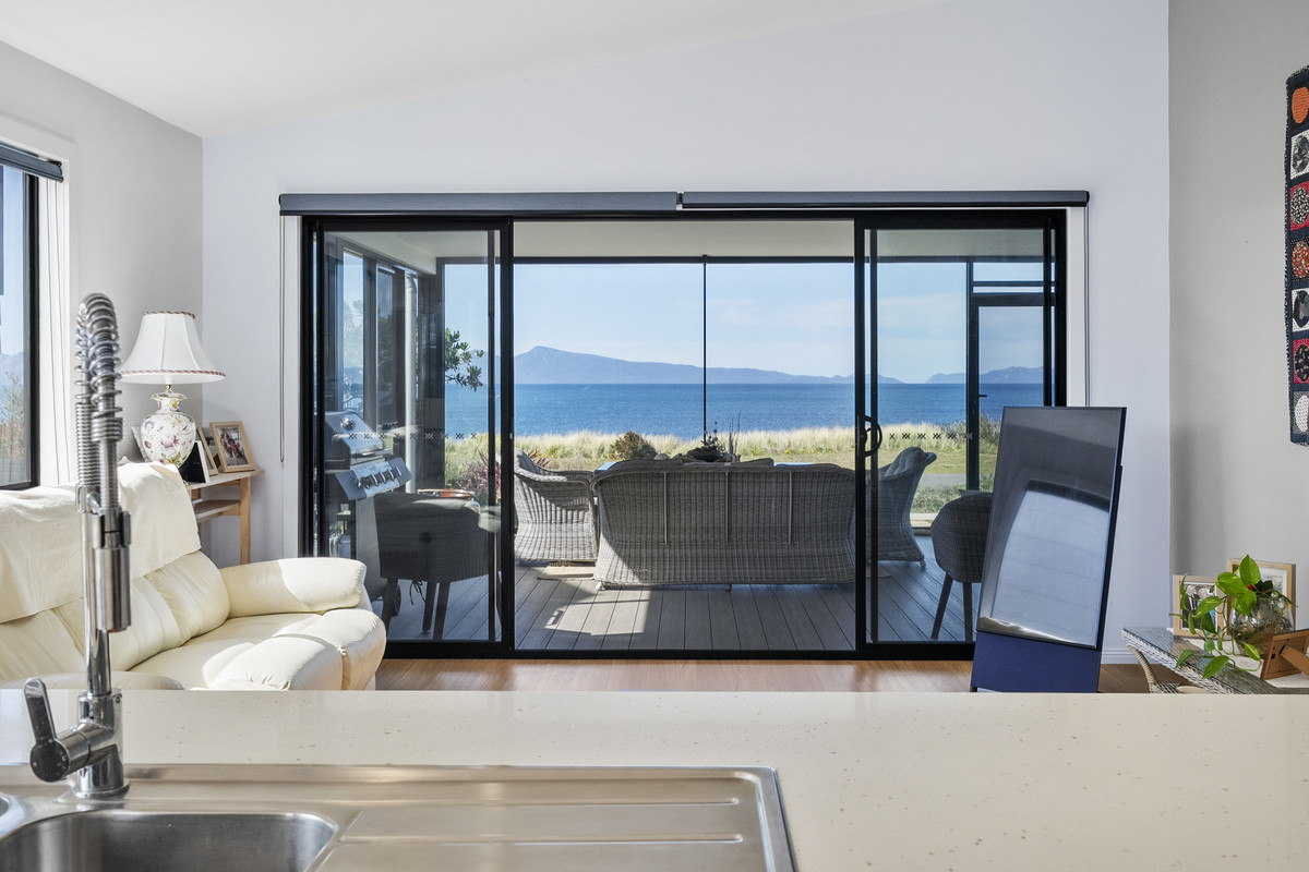 27 Esplanade, Swansea, TAS, 7190 - Image 10