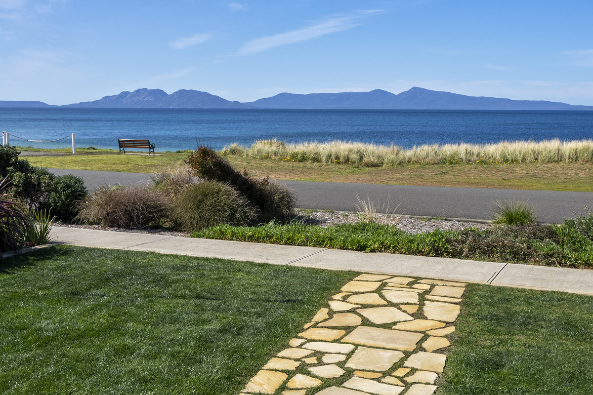 27 Esplanade, Swansea, TAS, 7190 - Image 25