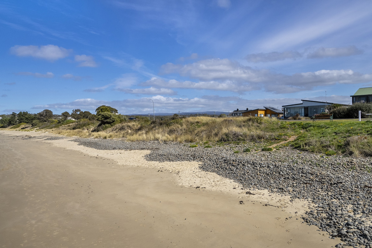 27 Esplanade, Swansea, TAS, 7190 - Image 30