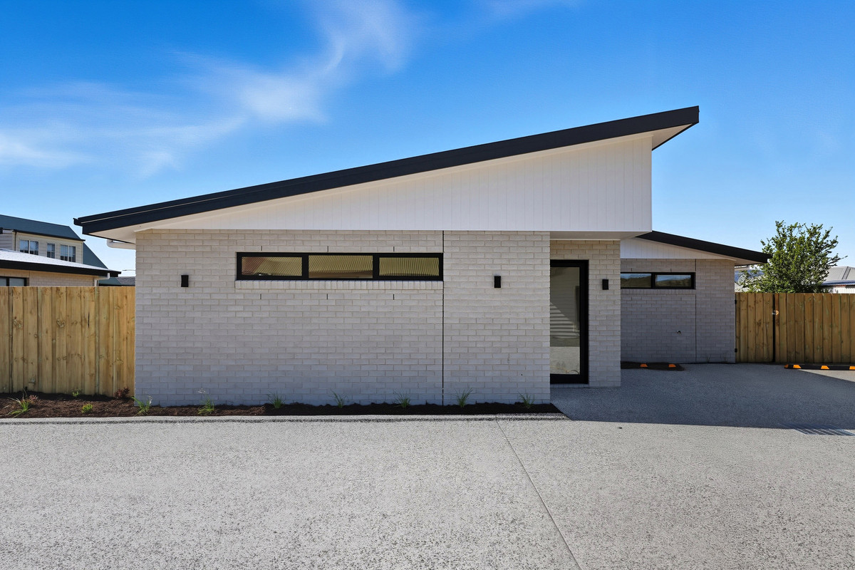 1-5/48A William Street, Brighton, TAS, 7030 - Image 1