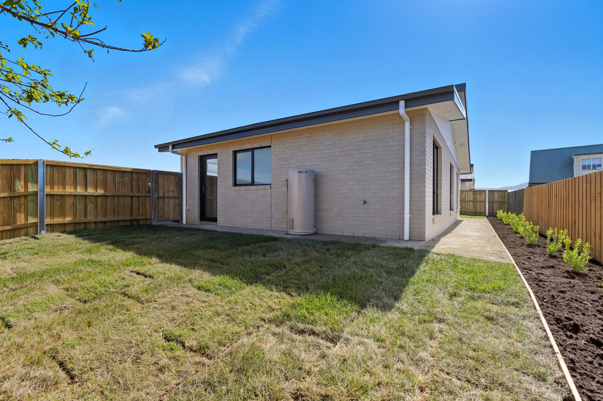 1-5/48A William Street, Brighton, TAS, 7030 - Image 26