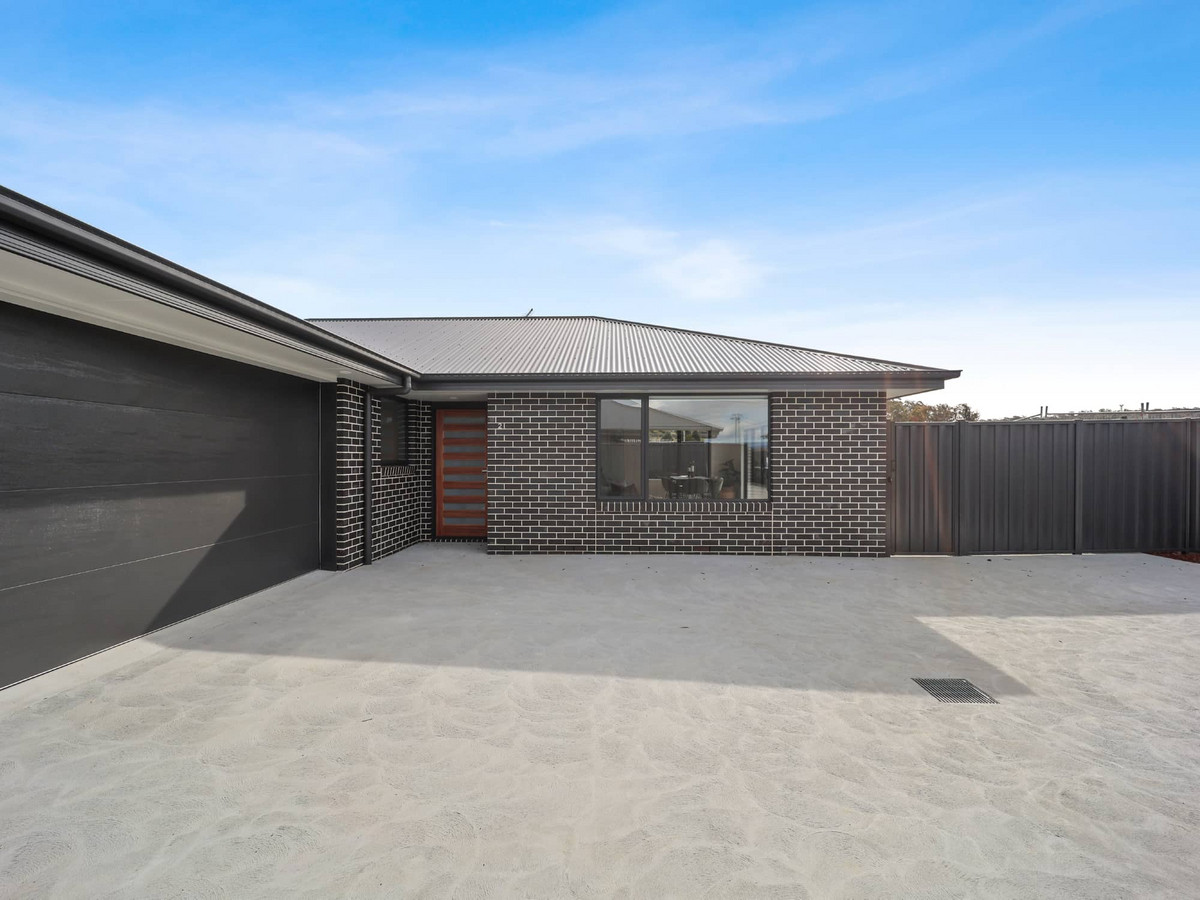 2/24 Napoleon Street, Perth, TAS, 7300 - Image 11