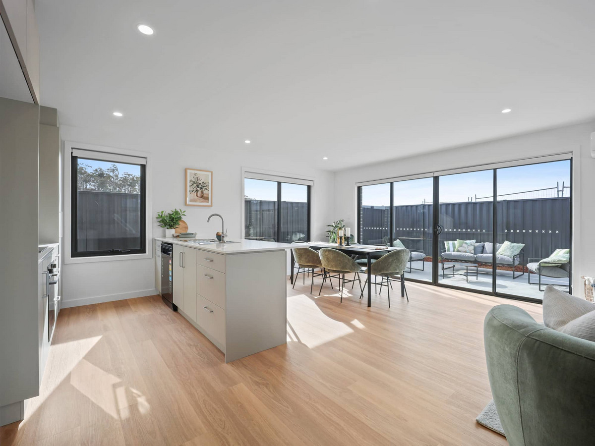 2/24 Napoleon Street, Perth, TAS, 7300 - Image 3
