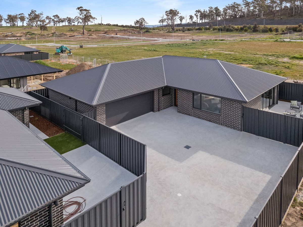 2/24 Napoleon Street, Perth, TAS, 7300 - Image 1