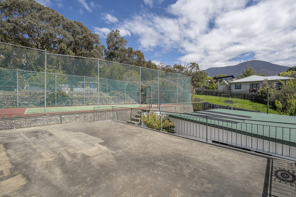 66 Cascade Road, South Hobart, TAS, 7004 - Image 25