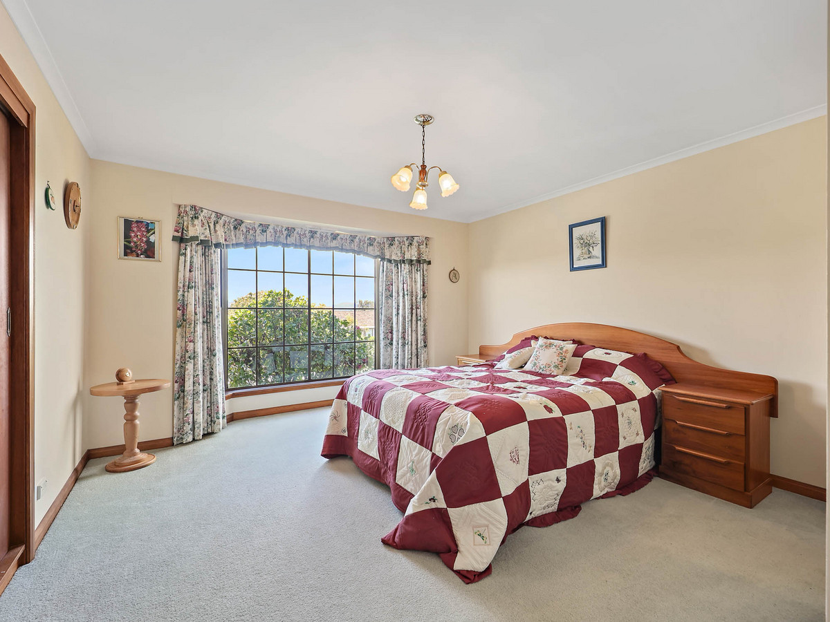 39 Charlton Street, Norwood, TAS, 7250 - Image 12
