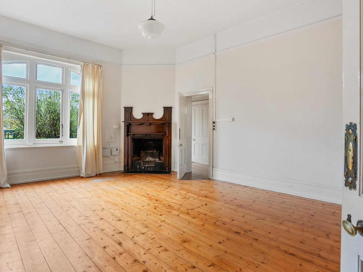 10A Elboden Street, South Hobart, TAS, 7004 - Image 2