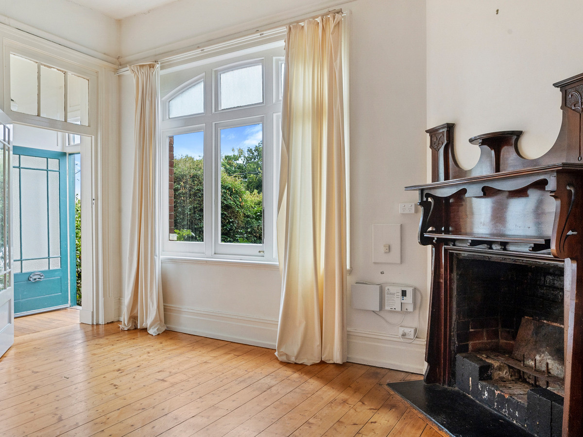 10A Elboden Street, South Hobart, TAS, 7004 - Image 1