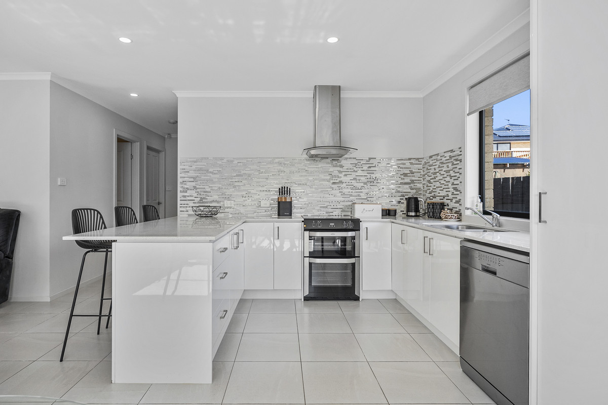 1/4 Sunsail Street, Snug, TAS, 7054 - Image 8