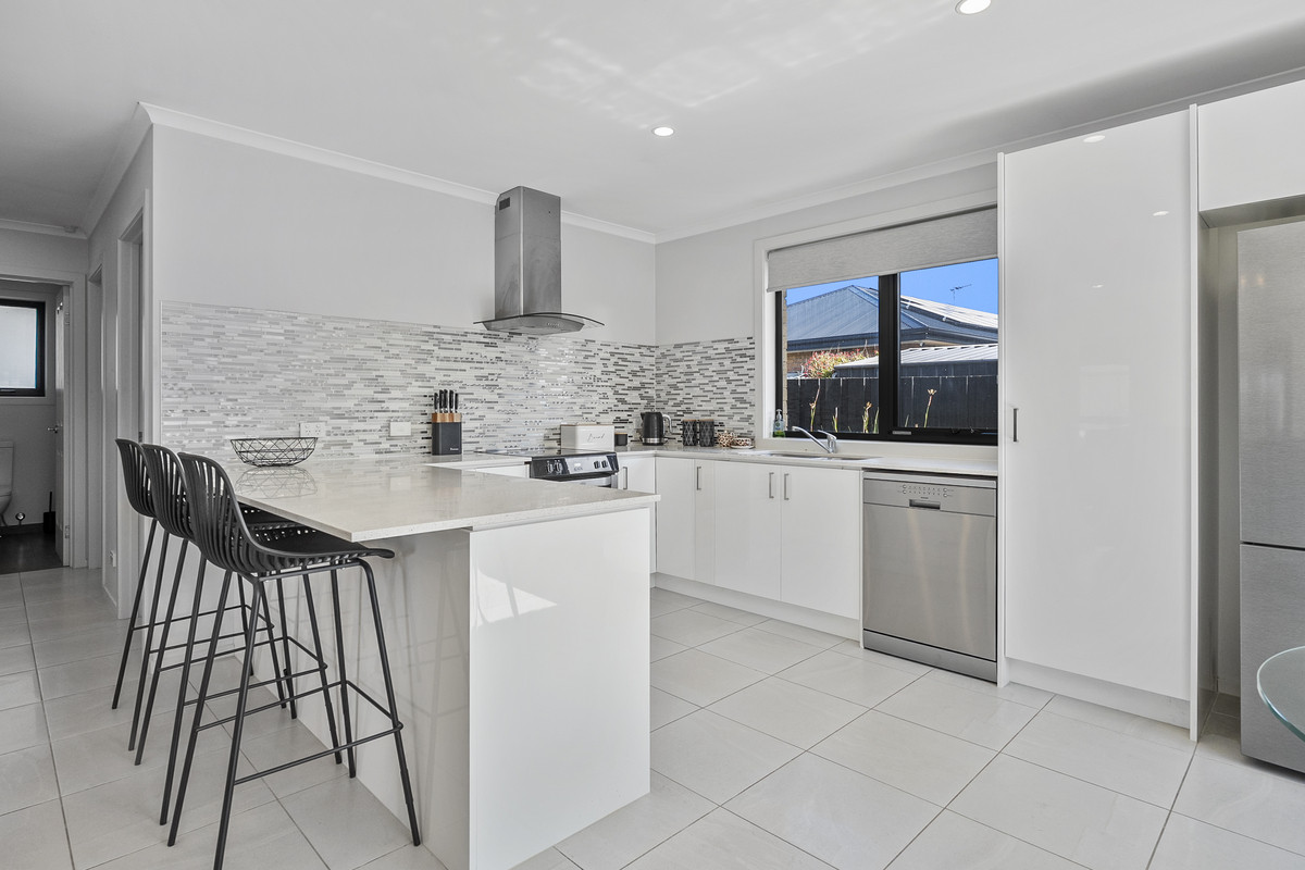 1/4 Sunsail Street, Snug, TAS, 7054 - Image 9