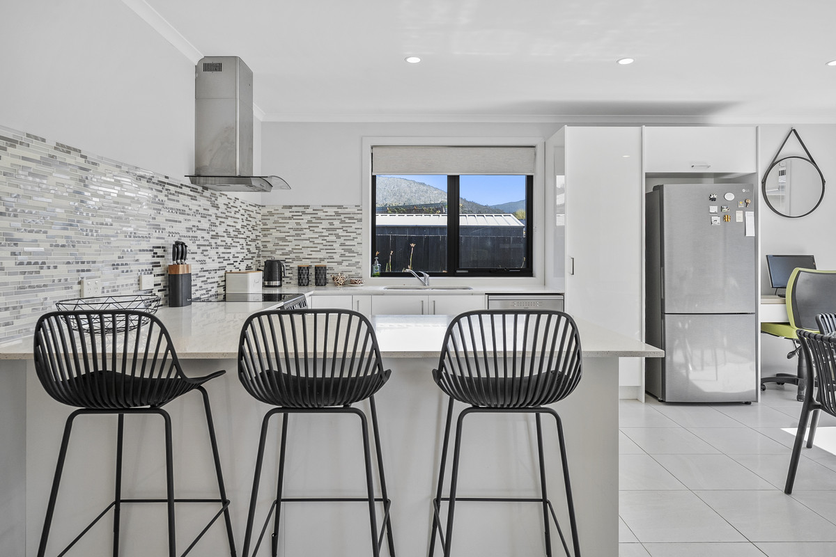 1/4 Sunsail Street, Snug, TAS, 7054 - Image 10