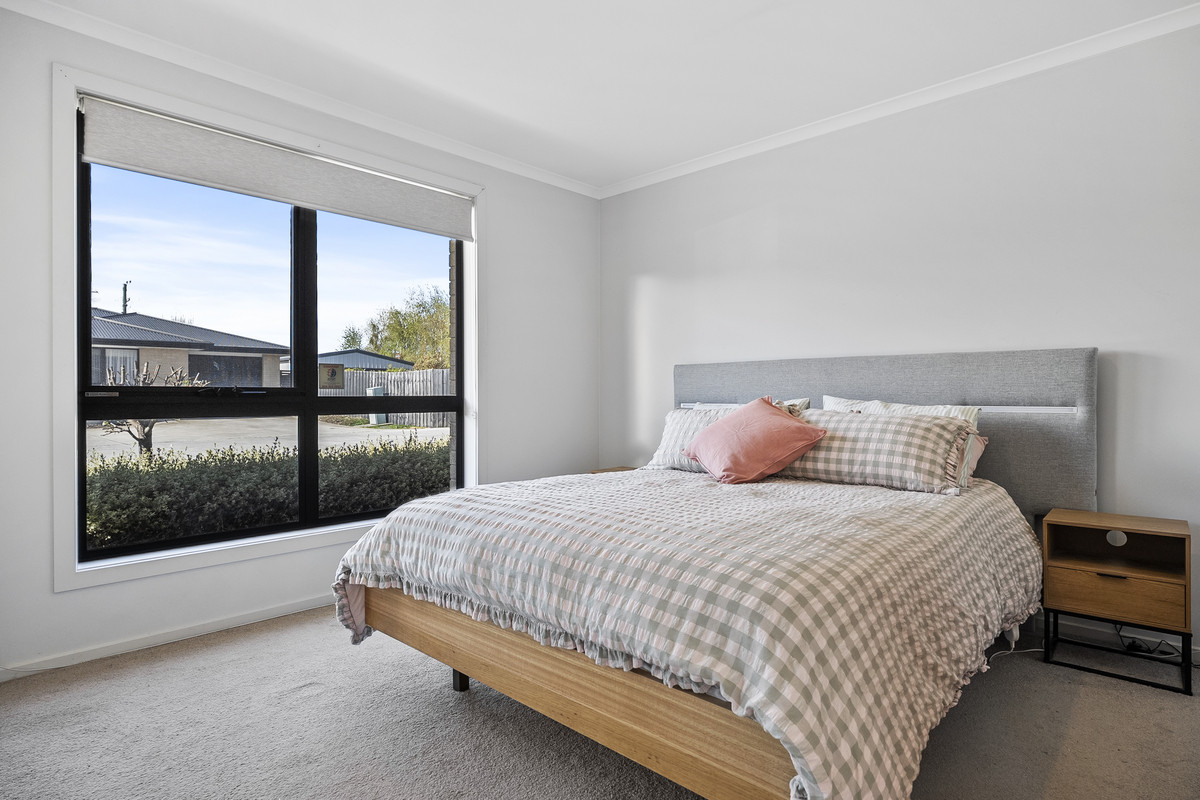 1/4 Sunsail Street, Snug, TAS, 7054 - Image 13