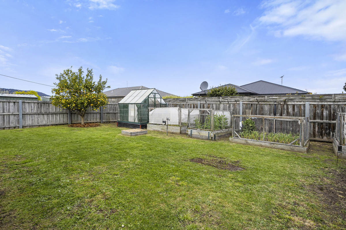 11 Jacaranda Drive, Margate, TAS, 7054 - Image 28