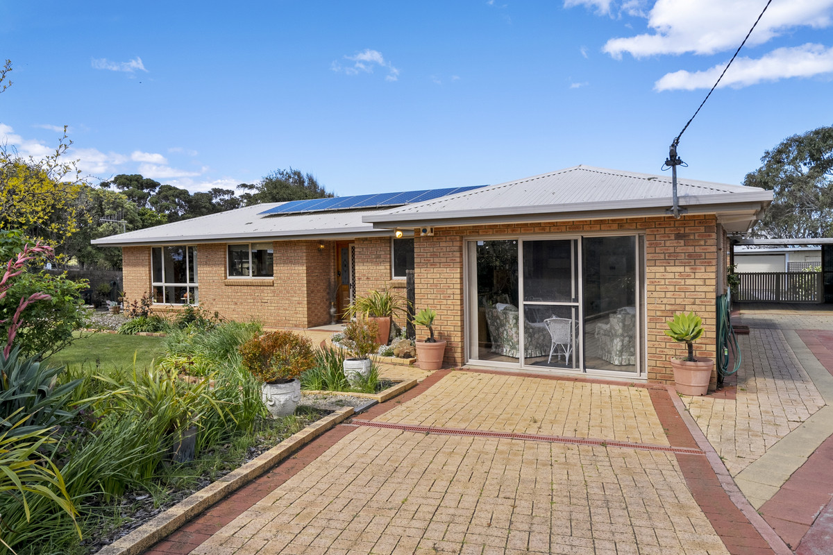 6 Waterloo Road, Swansea, TAS, 7190 - Image 1