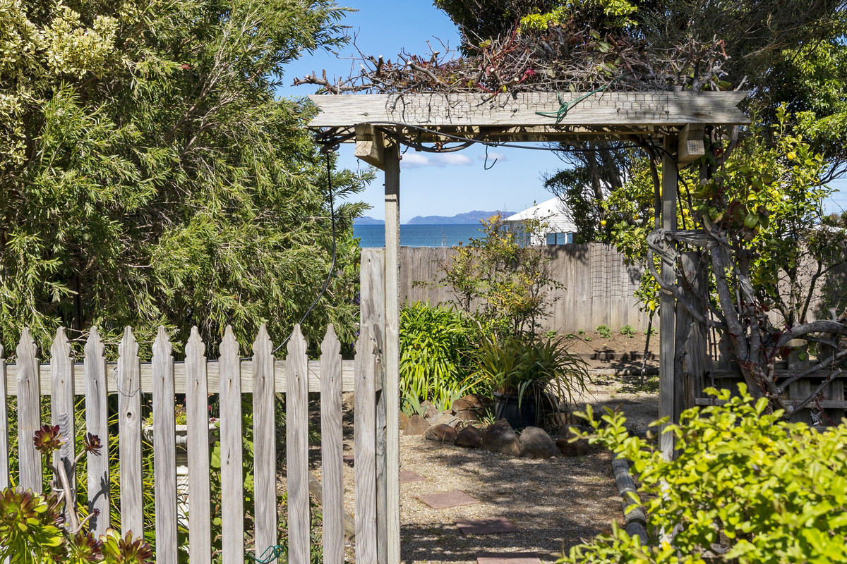 6 Waterloo Road, Swansea, TAS, 7190 - Image 28