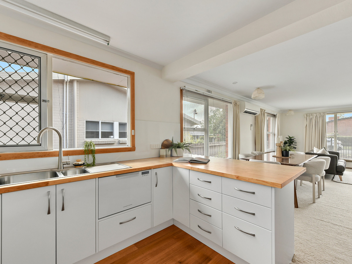 10 Warragul Street, Norwood, TAS, 7250 - Image 6