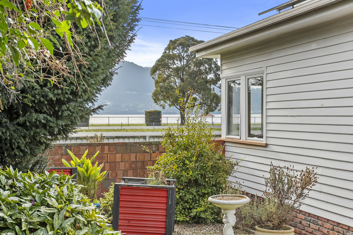 2/20 Shenstone Place, Montrose, TAS, 7010 - Image 14