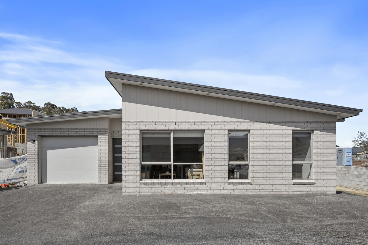 Address upon request - Image 2