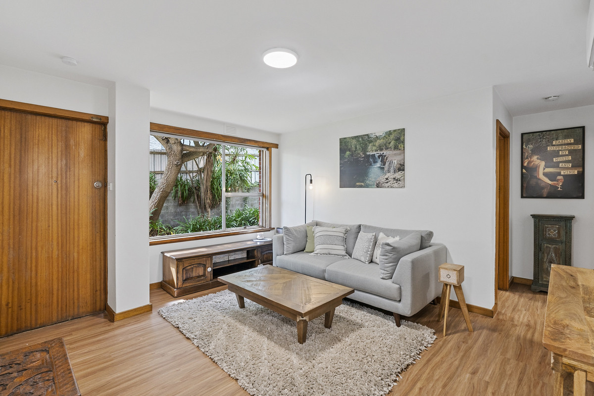 7/43 Regent Street, Sandy Bay, TAS, 7005 - Image 2