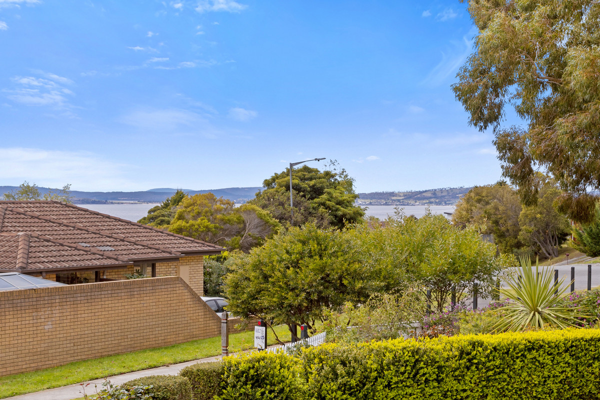 12 Amberley Court, Blackmans Bay, TAS, 7052 - Image 22