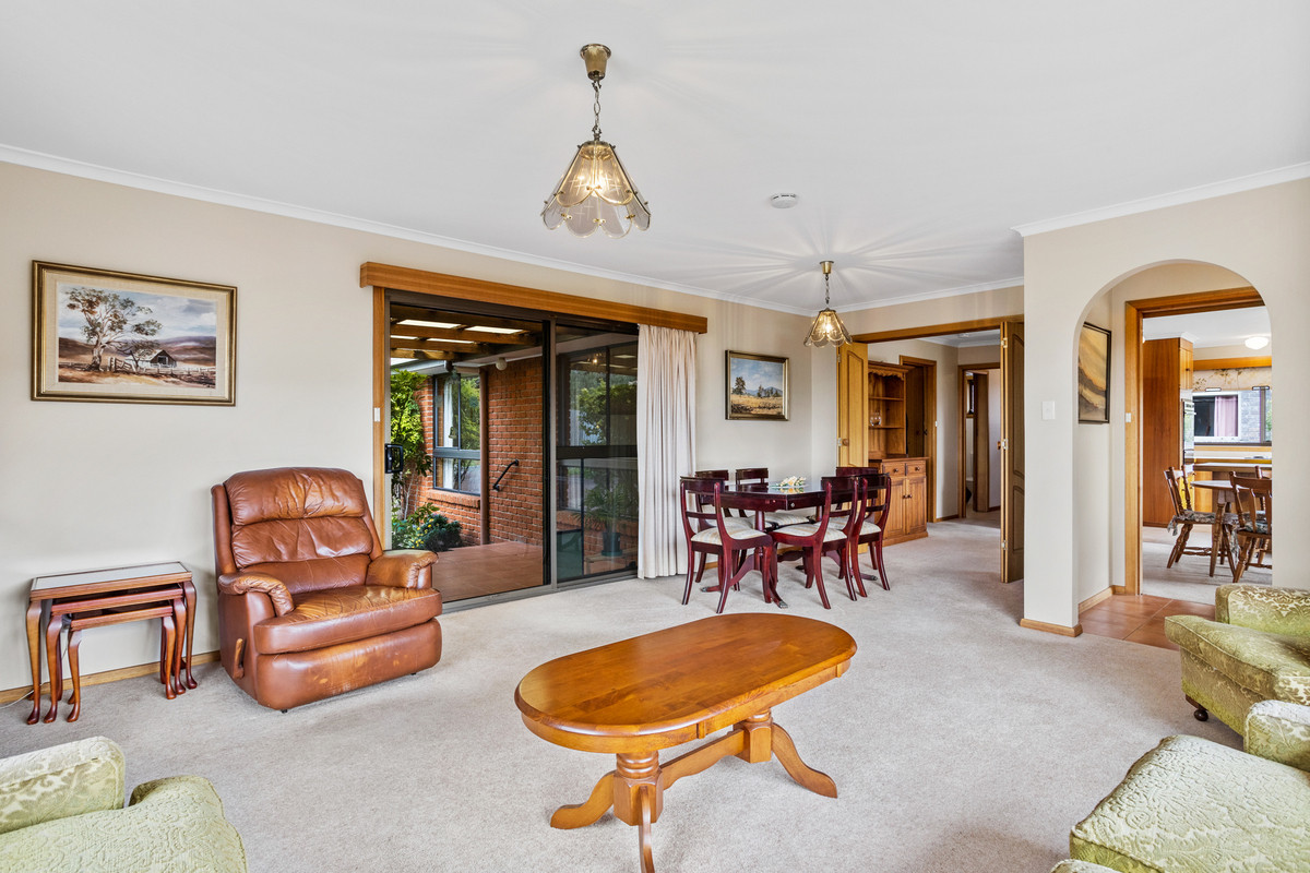 12 Amberley Court, Blackmans Bay, TAS, 7052 - Image 3
