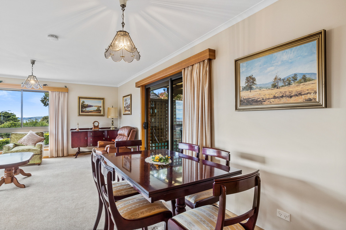 12 Amberley Court, Blackmans Bay, TAS, 7052 - Image 6