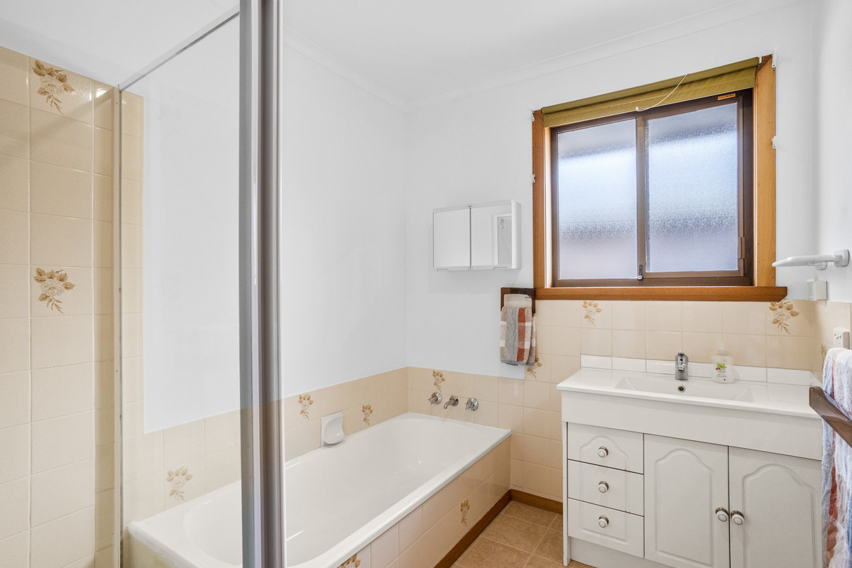 12 Amberley Court, Blackmans Bay, TAS, 7052 - Image 14