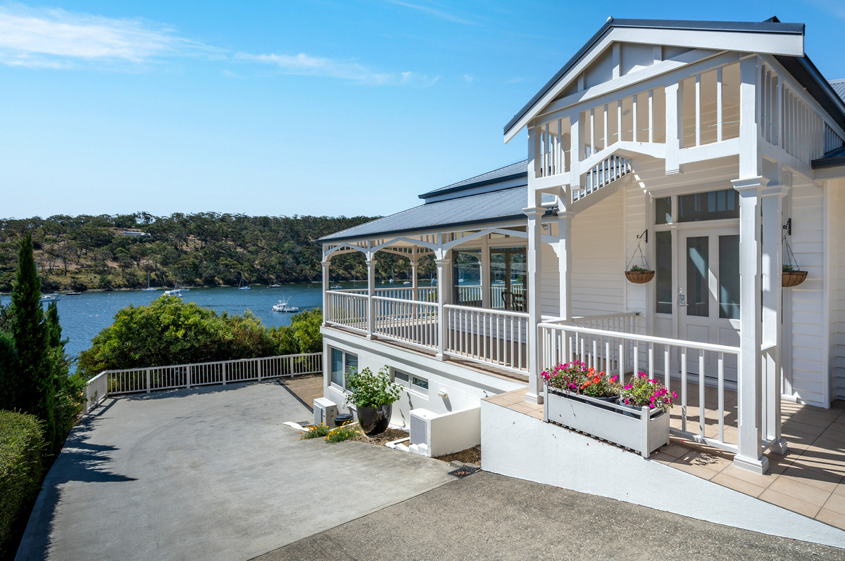 73 Derwent Avenue, Geilston Bay, TAS, 7015 - Image 2