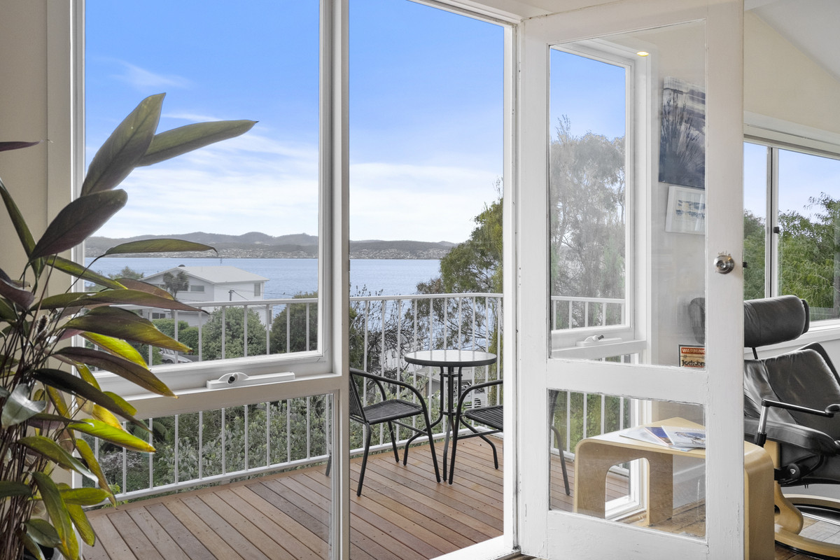 794 Sandy Bay Road, Sandy Bay, TAS, 7005 - Image 17