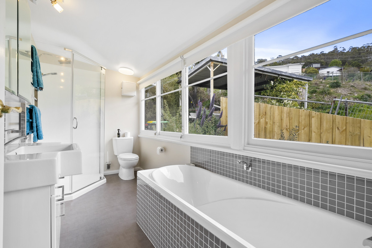 794 Sandy Bay Road, Sandy Bay, TAS, 7005 - Image 21