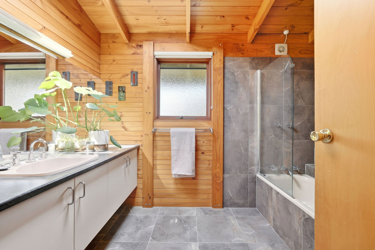 390 Penna Road, Penna, TAS, 7171 - Image 11