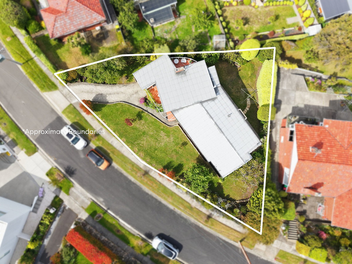 2 Sonning Crescent, Sandy Bay, TAS, 7005 - Image 32