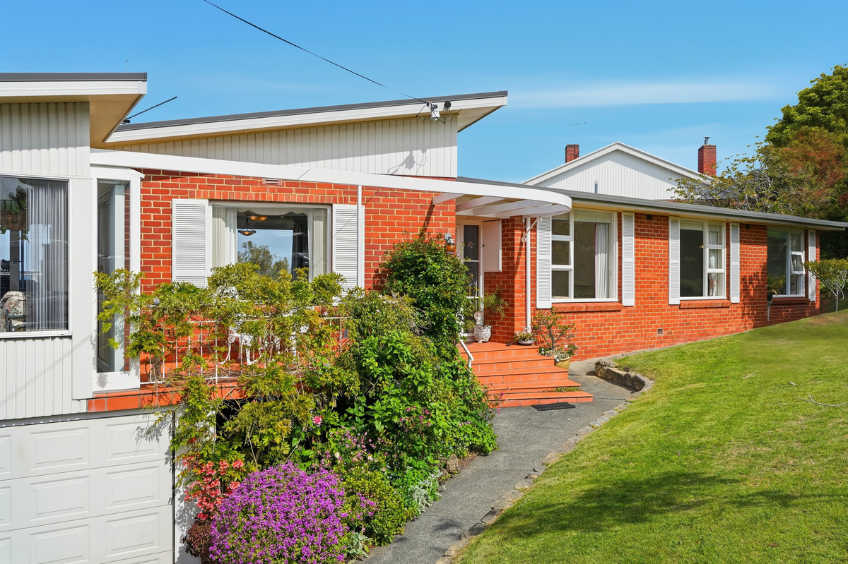 2 Sonning Crescent, Sandy Bay, TAS, 7005 - Image 31