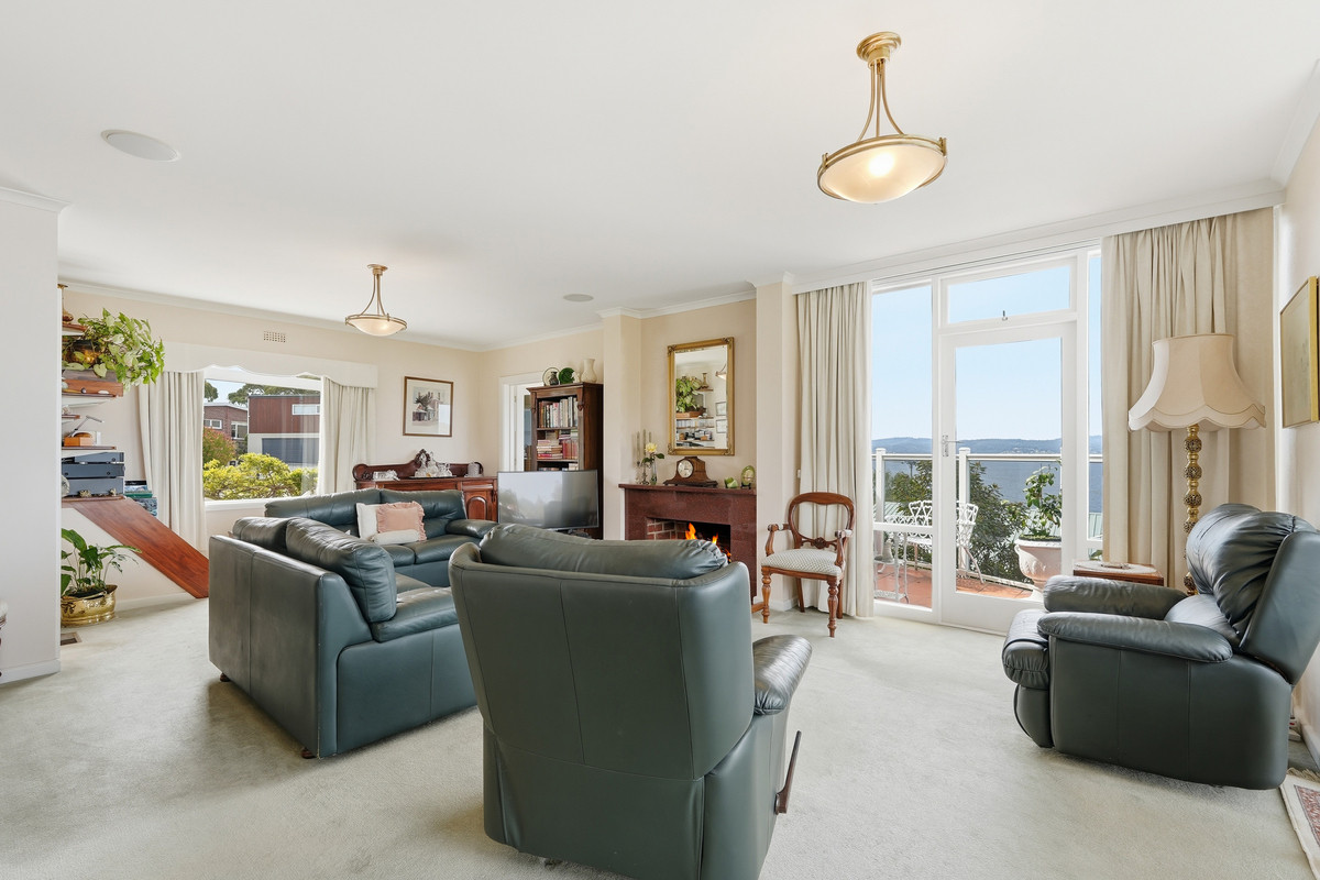 2 Sonning Crescent, Sandy Bay, TAS, 7005 - Image 10