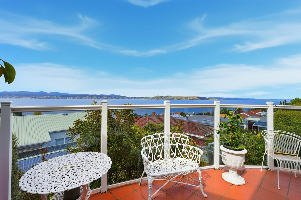 2 Sonning Crescent, Sandy Bay, TAS, 7005 - Image 13