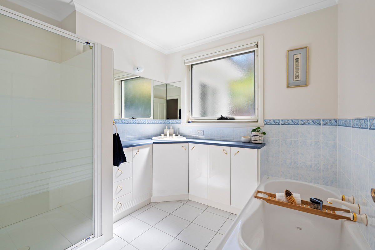 63 Jindabyne Road, Kingston Beach, TAS, 7050 - Image 16