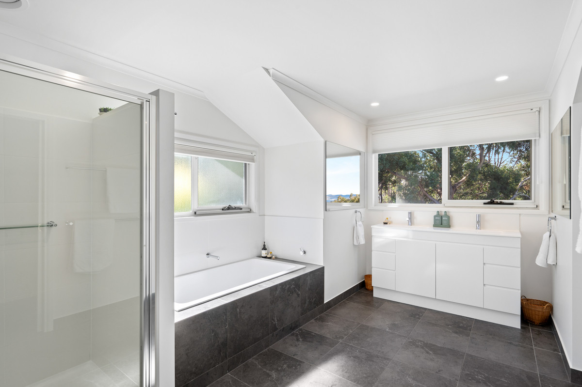 63 Jindabyne Road, Kingston Beach, TAS, 7050 - Image 14