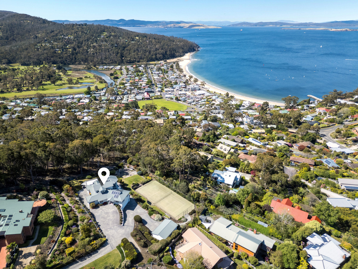 63 Jindabyne Road, Kingston Beach, TAS, 7050 - Image 2