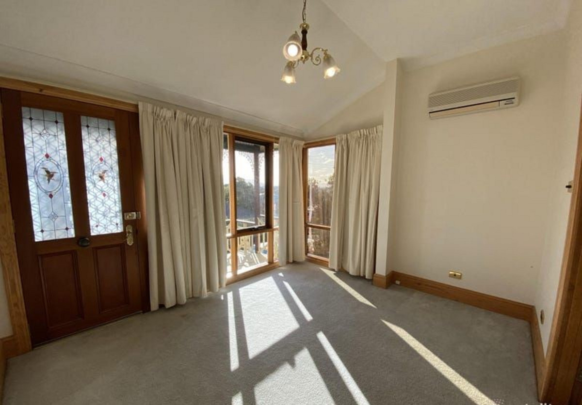 73 Oldham Avenue, New Town, TAS, 7008 - Image 2