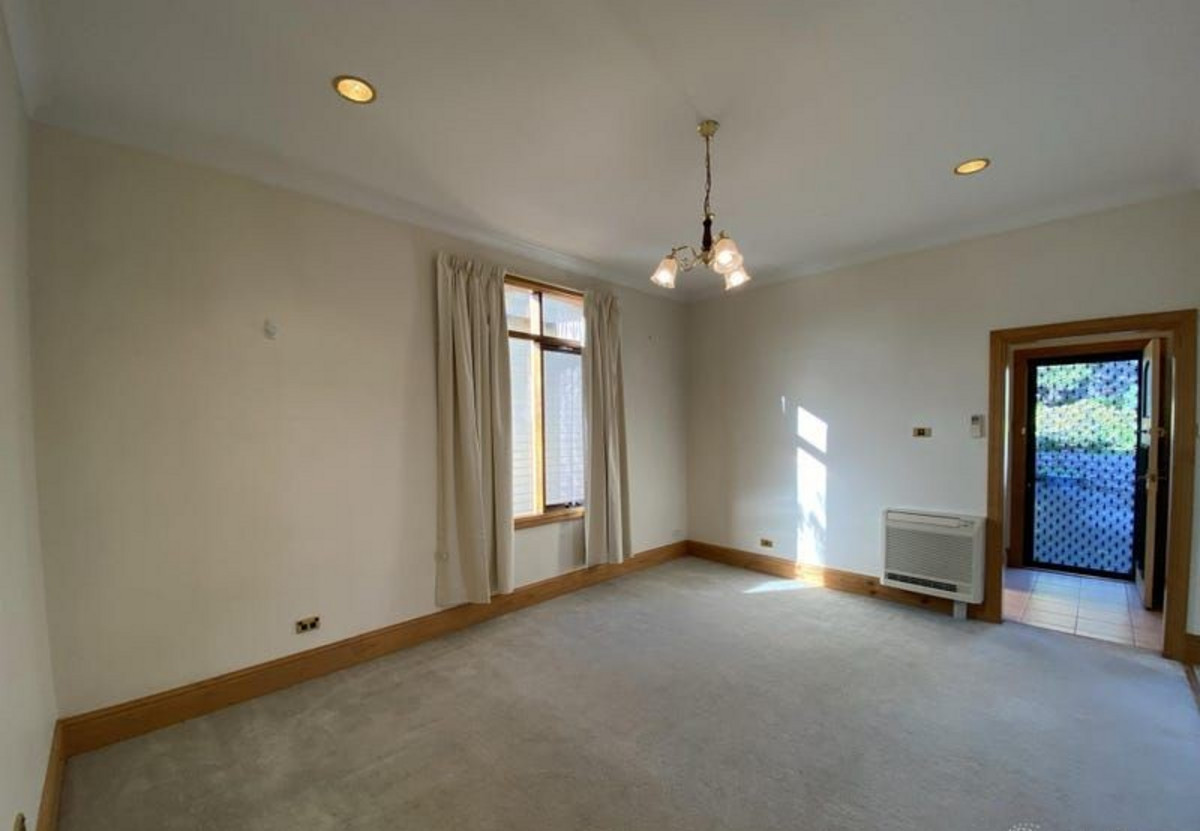 73 Oldham Avenue, New Town, TAS, 7008 - Image 4