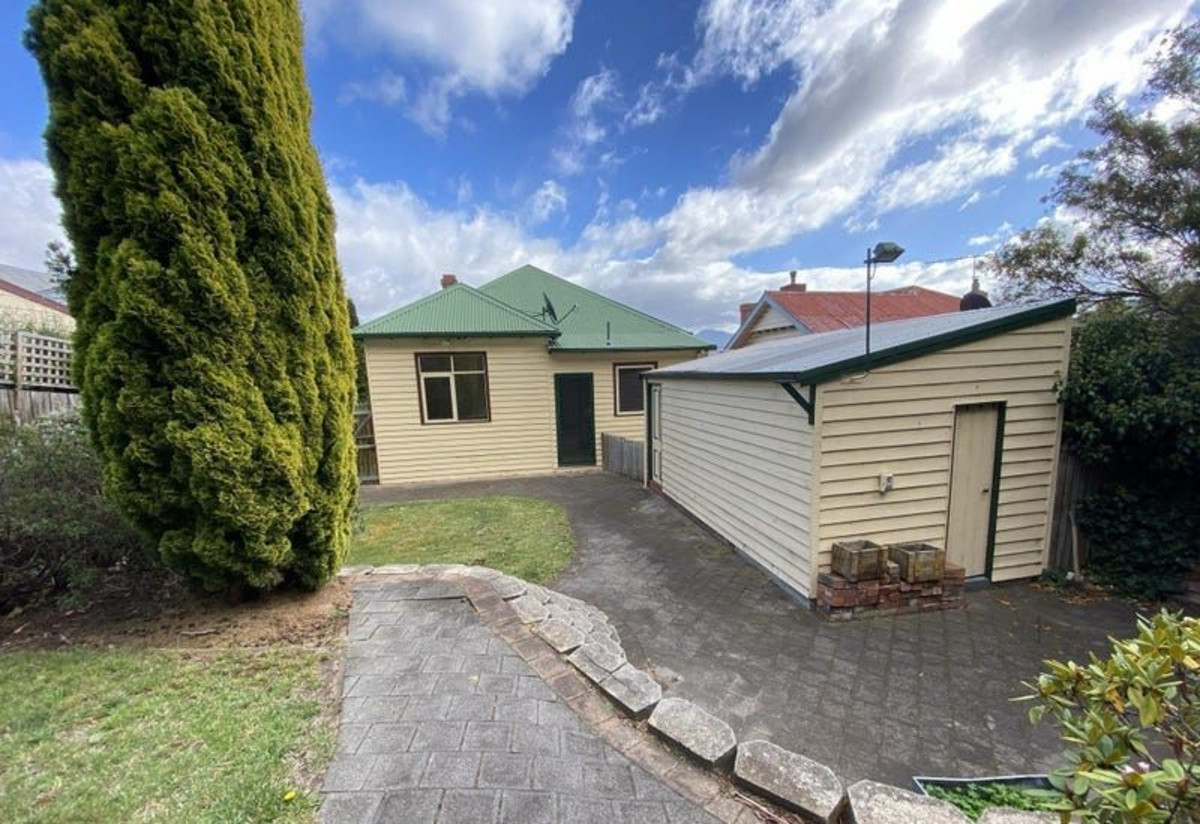 73 Oldham Avenue, New Town, TAS, 7008 - Image 11