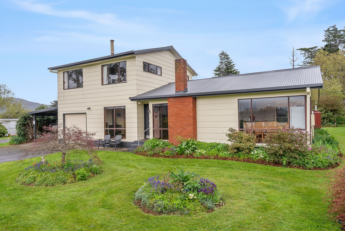 22 Peddles Road, Legerwood, TAS, 7263 - Image 1
